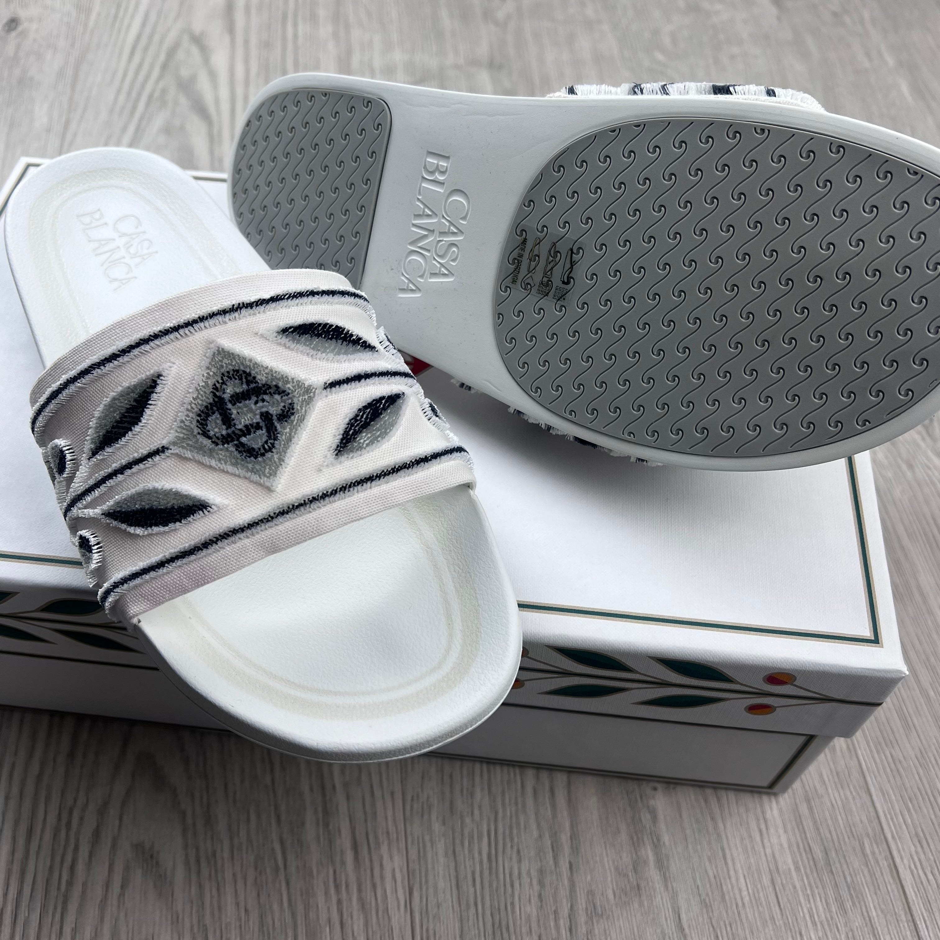 Casablanca Laurel Terry Slides - White