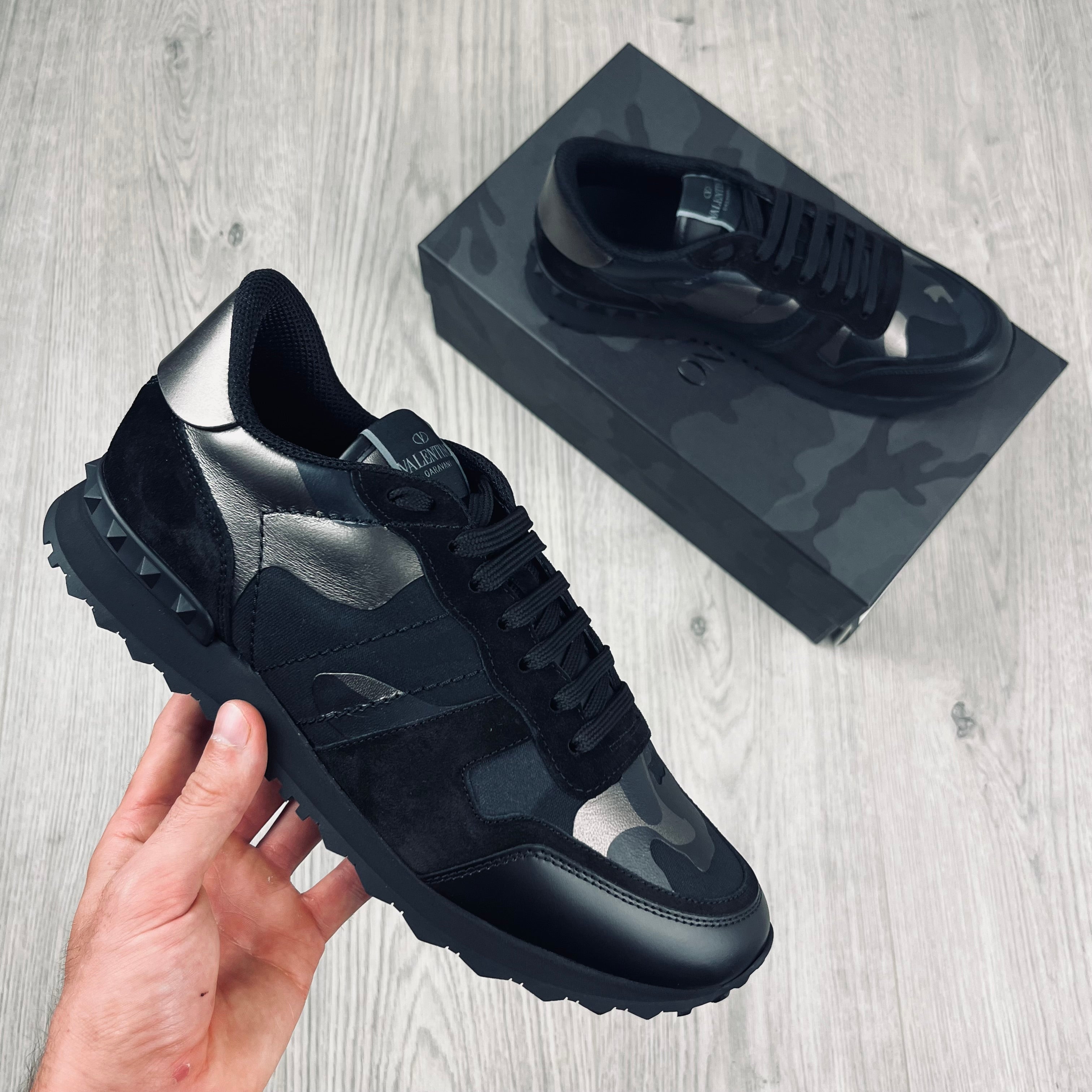 Valentino Rockrunner Sneakers - Black
